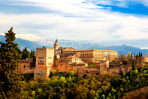GRANADA - A Travel Guide