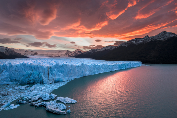 Glacier Viewing in Alaska