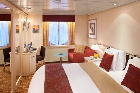 Deluxe Oceanview Stateroom