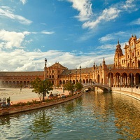 Seville Tours & Vacation Packages 2026-2027