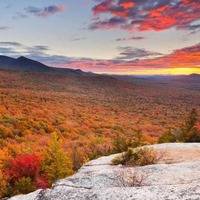 Trafalgar Fall Foliage Tours 2026 & 2027 | Scenic Travel Packages